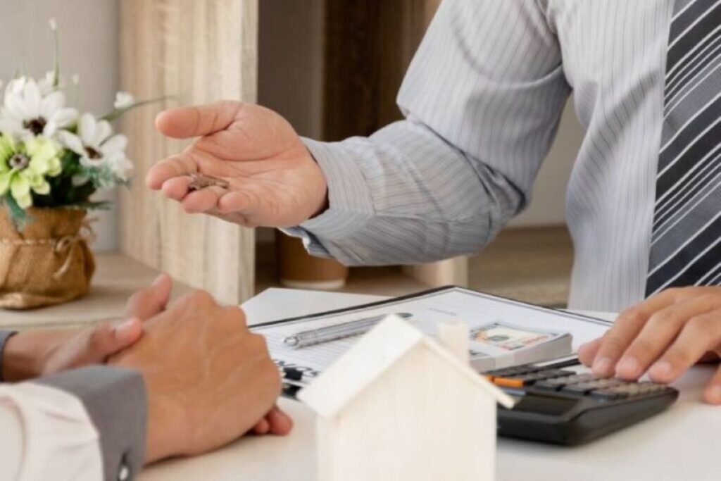 conveyancing lawyer Brisbane